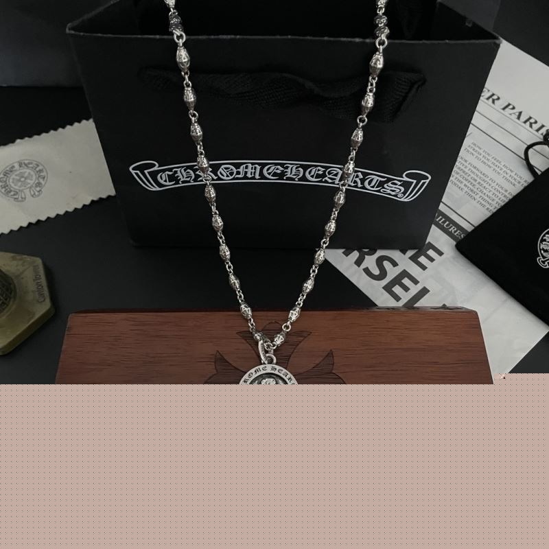 Ch**me He**ts necklaces